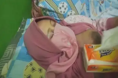 Ngenoto Dengan Bercadar Dan Cum Di Muka